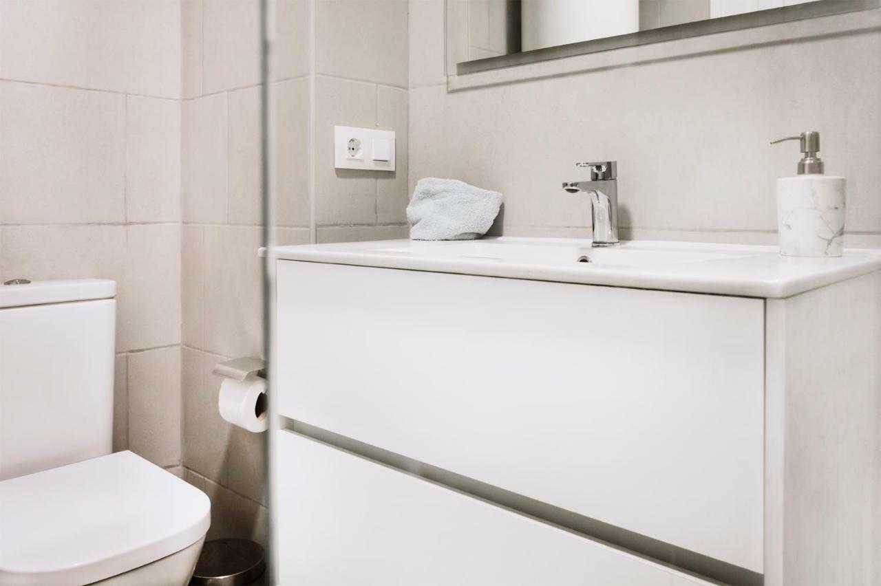 Coco Apt Renovated And With Seaview L'Escala Exterior photo